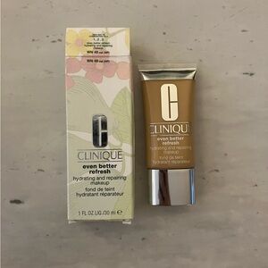 CLINIQUE Even Better Refresh Hydrating & Repairing Foundation Oat WN 48 Disconti